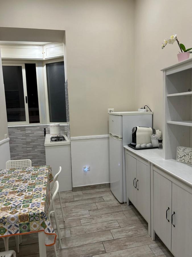 La Casa Di Benedetta Apartment Naples Luaran gambar